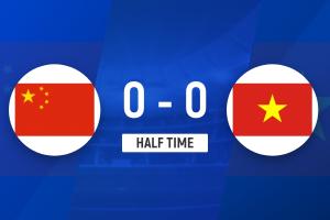 半场-拜合拉木失单刀王博豪造险霍深坪扑单刀 U22国足0-0越南U22