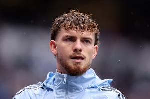 买断费3000万！TA：埃利奥特在维拉处境不佳，若踢满10场必须买断