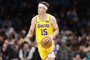 湖记：自上赛季以来 湖人已拒绝超过20份关于里夫斯的交易报价！