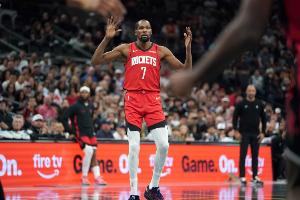 乌度卡：杜兰特的加盟提升了整个团队水平 所有人都会受益